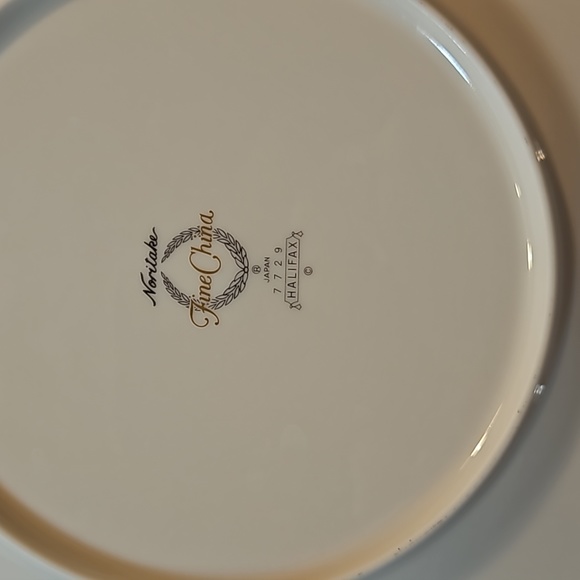 Noritake Halifax 7729 Salad Plate New Fine China - Picture 5 of 6